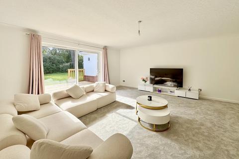 4 bedroom detached house for sale, East Avenue, Talbot Woods, Bournemouth, BH3