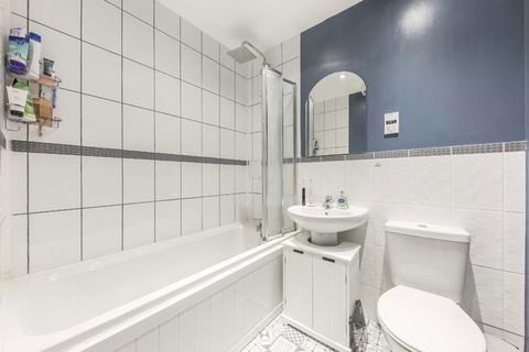 undefined, Hither Green Lane, London SE13