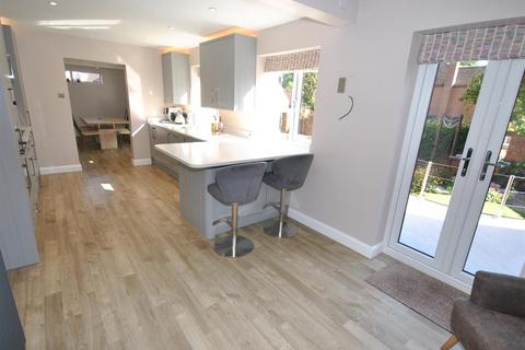 4 bedroom detached house for sale, Cottage Gardens, Great Billing, Northampton