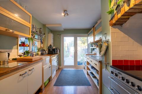undefined, Kent Road, Gravesend, Gravesend, Kent, DA11