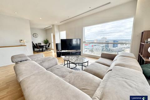 2 bedroom apartment for sale, Imperial Point, The Quays, Salford, Lancashire, M50