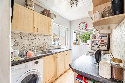 3 bedroom semi-detached house for sale, Wynchlands Crescent, Hertfordshire AL4