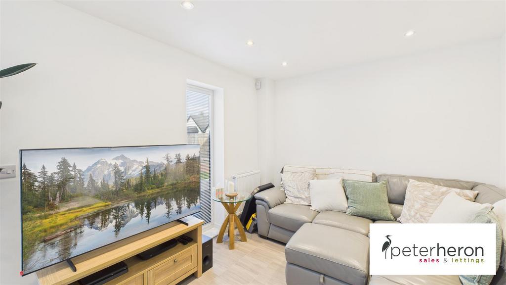 Open Plan Kitching & Living Area