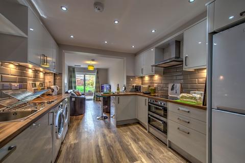 undefined, 336, Warwick Road OX16