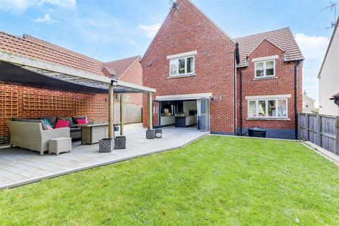 undefined, West Manor Park, Epperstone NG14