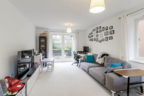 undefined, Lowery Crescent, Milton Keynes MK4
