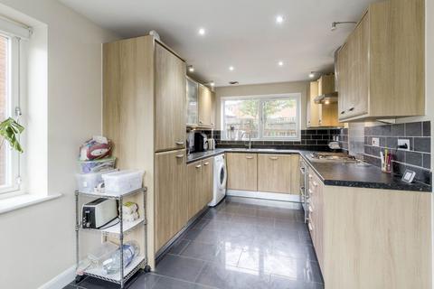 undefined, Lowery Crescent, Milton Keynes MK4