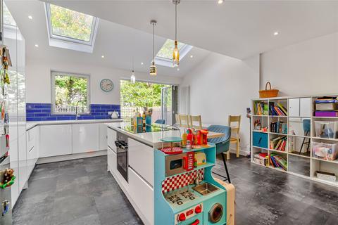 undefined, Runnymede Crescent, Streatham Vale, SW16