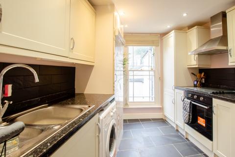 3 bedroom flat for sale, 1 Arnold Place 10 Fore Street, Bodmin, PL31 2HQ