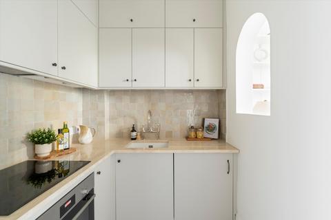 2 bedroom flat for sale, Stanley Crescent, London, W11