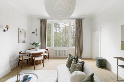 2 bedroom flat for sale, Stanley Crescent, London, W11