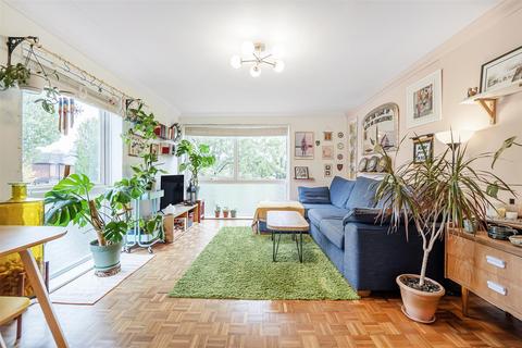 39, Westville Grange Westbury Road, London, W5 2LJ