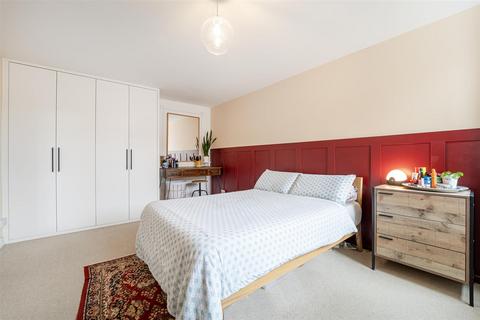 39, Westville Grange Westbury Road, London, W5 2LJ