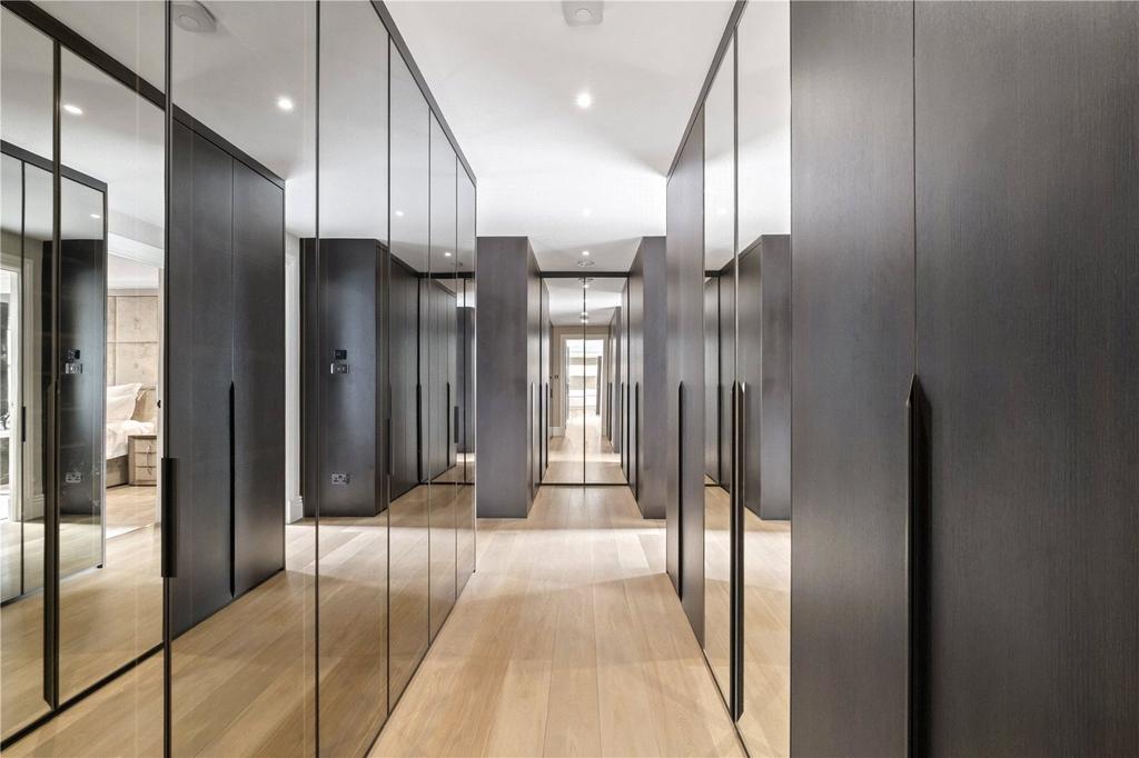 Dressing Room