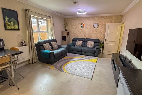 undefined, Thornycroft Close, Newbury, RG14