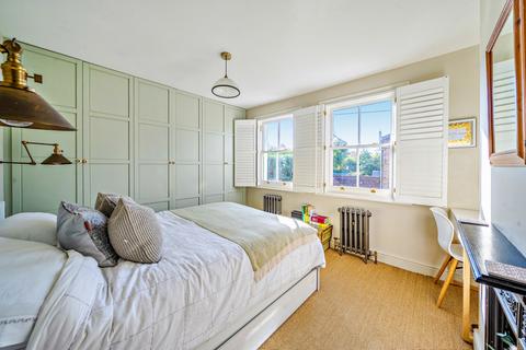 4 bedroom terraced house for sale, Gomer Gardens, Teddington, TW11