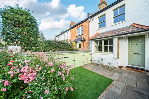 4 bedroom terraced house for sale, Gomer Gardens, Teddington, TW11