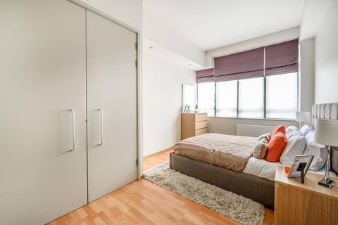 1 bedroom flat to rent, City Road, Islington, London, EC1V