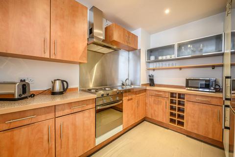 1 bedroom flat to rent, City Road, Islington, London, EC1V