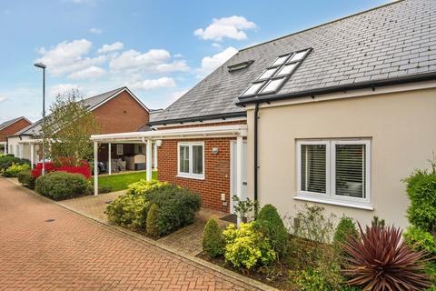 3 bedroom chalet for sale, Hornbeam Way, Hawkinge, CT18