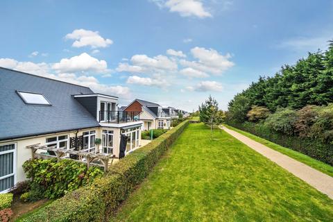 3 bedroom chalet for sale, Hornbeam Way, Hawkinge, CT18