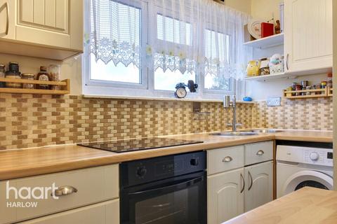 2 bedroom flat for sale, Five Acres, Harlow