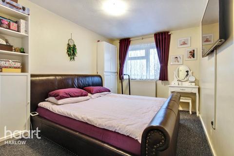 2 bedroom flat for sale, Five Acres, Harlow