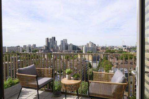 undefined, Oval Village, Oval SE11