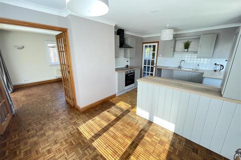 undefined, Marie Avenue, Salisbury SP5