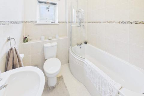undefined, Nant Walla, Rhiwbina, Cardiff. CF14