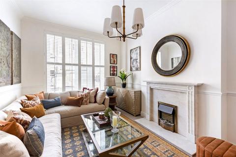 3 bedroom apartment for sale, Lincoln House, Basil Street, SW3