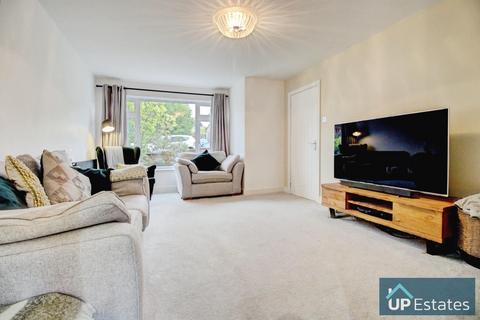 3 bedroom semi-detached house for sale, Lunn Avenue, Kenilworth