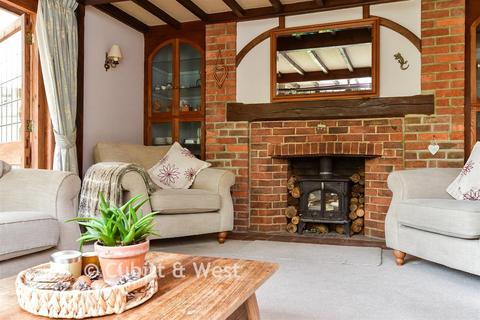 4 bedroom detached house for sale, Town Littleworth, Lewes BN8