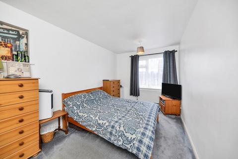 2 bedroom semi-detached house for sale, Aureole Walk, Newmarket CB8