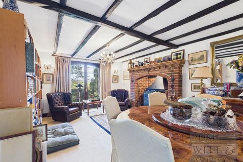 3 bedroom detached house for sale, Friars Hill, Guestling,