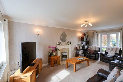 4 bedroom detached house for sale, Tregoning Drive, St Austell, PL25