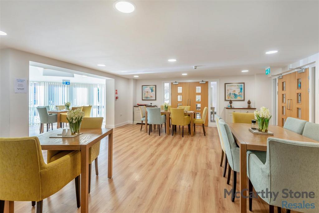 8665945-interior21.jpg