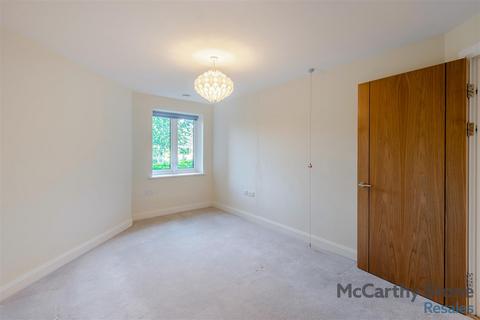 2 bedroom apartment for sale, London Road, St. Albans