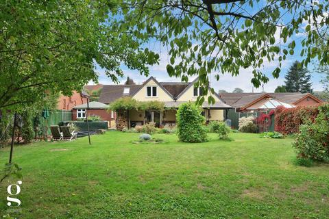 5 bedroom detached house for sale, Bell Lane, Bromsberrow Heath, Herefordshire, HR8 1NX