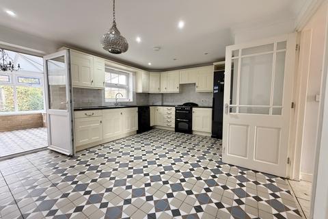 3 bedroom semi-detached house for sale, Kingsway, Mildenhall, Bury St. Edmunds, Suffolk, IP28