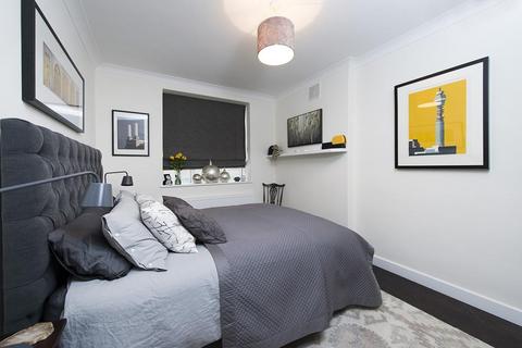 1 bedroom flat for sale, Highbury New Park, London