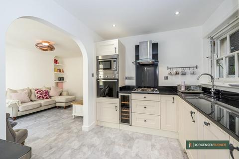 3 bedroom flat for sale, Oxford Road, North Maida Vale, NW6
