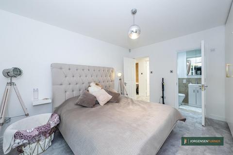 32a Oxford Road, London, NW6 5SL