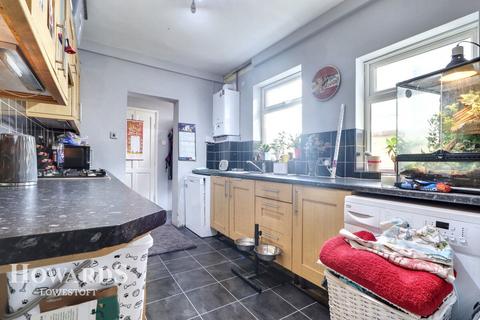 11 Beresford Road, Lowestoft, NR32 2NQ