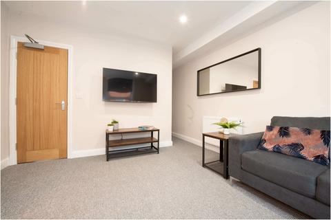 6 bedroom house to rent, Thornville Crescent, Leeds LS6