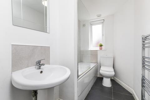 undefined, Carberry Terrace, Leeds LS6