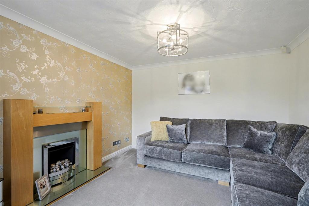 Lounge/Sitting Room