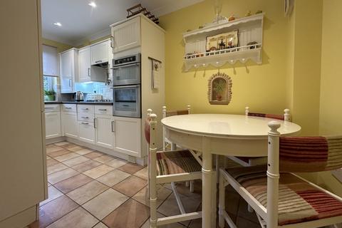 3 bedroom bungalow for sale, Garden Mews, Deal, CT14