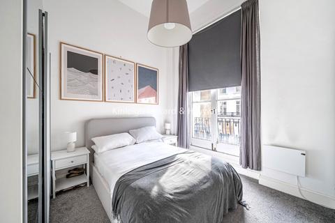 1 bedroom flat for sale, Pembridge Gardens, Notting Hill, London, W2