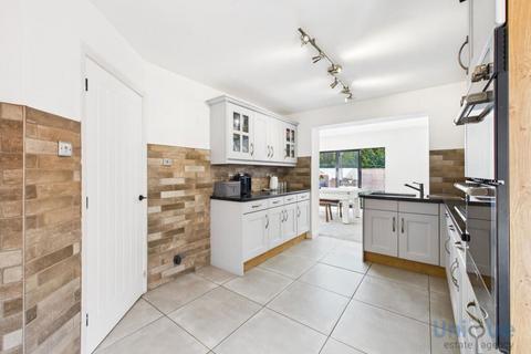 4 bedroom detached house for sale, Ladybower Lane, Lancashire, Poulton-le-Fylde, Lancashire, FY6 7FY